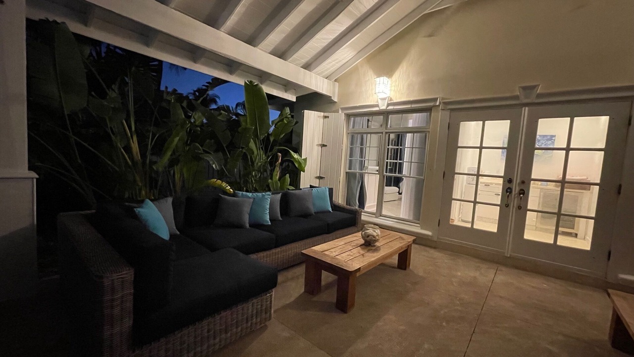 Photo of Patio Balcony in Lyford Cay
