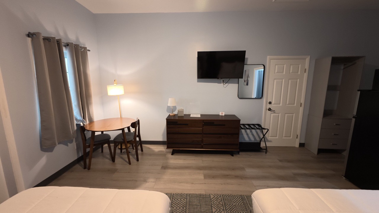 Photo of Bedroom in Lubbers Quarters Cay