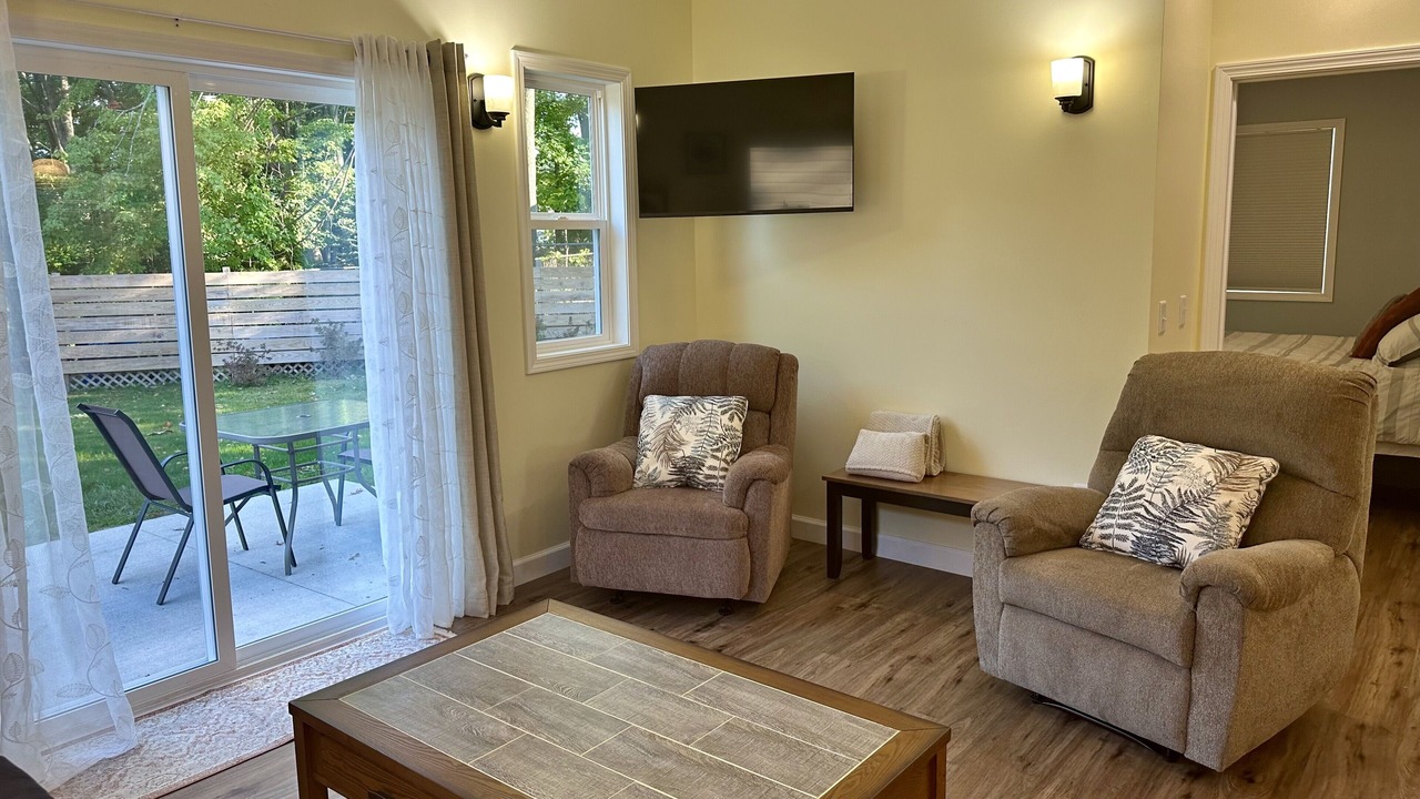 Photo of Livingroom in Cadillac