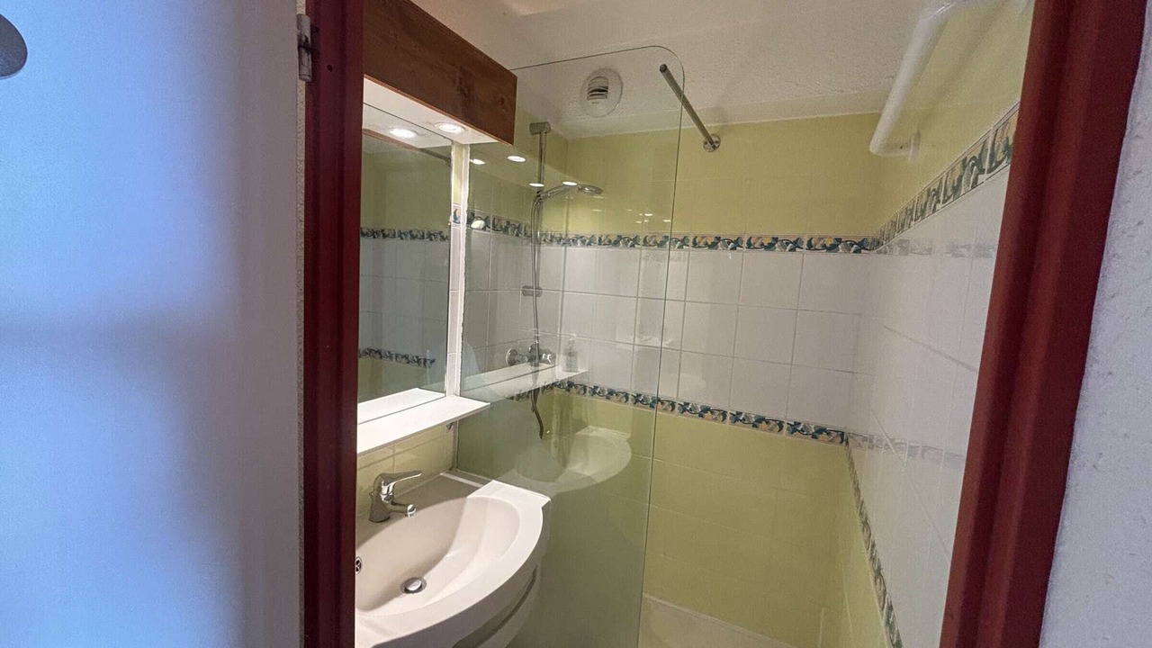 Photo of Bathroom in Eclose-Ouest