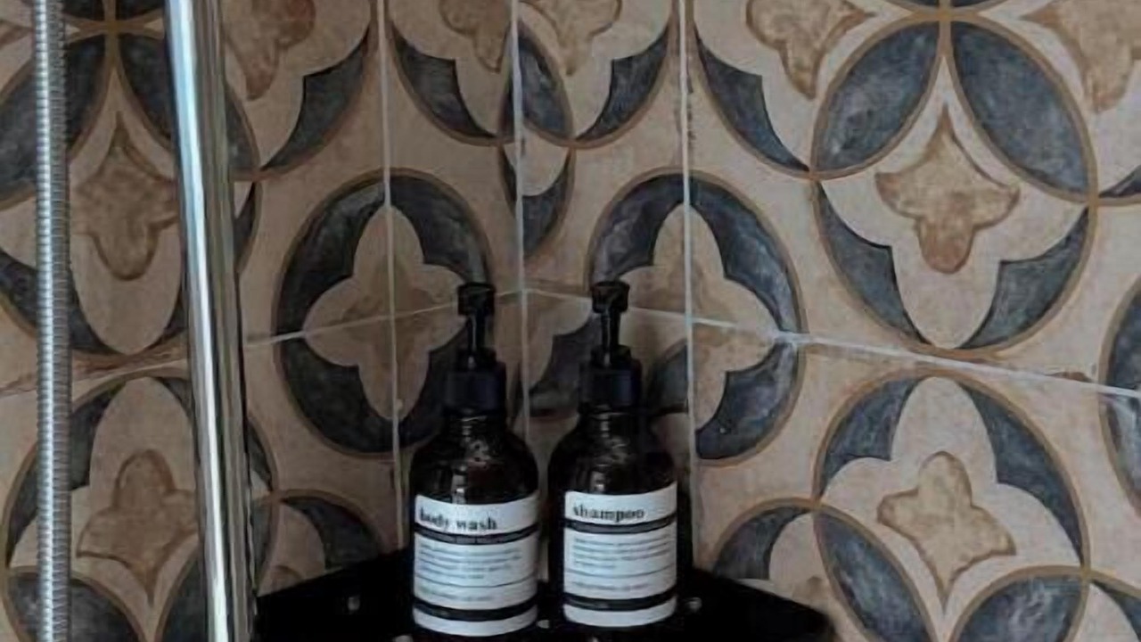 Photo of Bathroom in Van Mieu