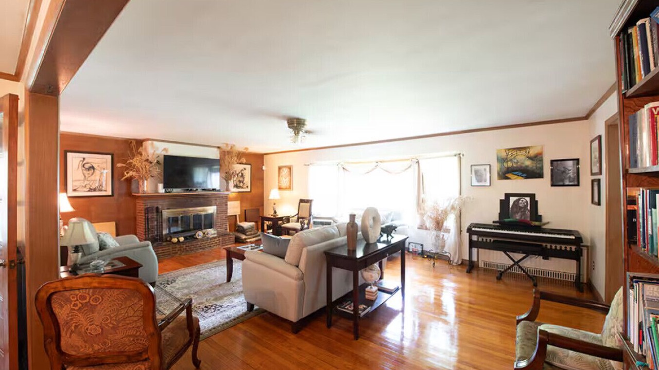Photo of Livingroom in West New Haven