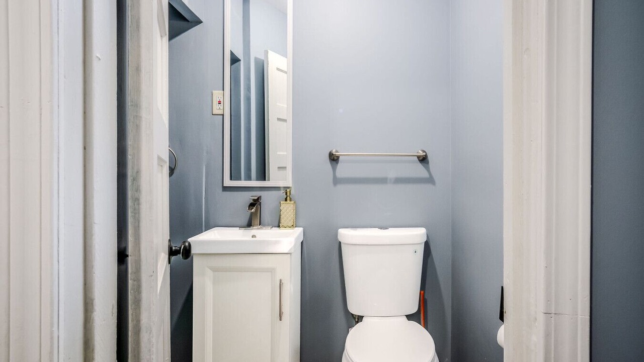 Photo of Bathroom in Fox Lake
