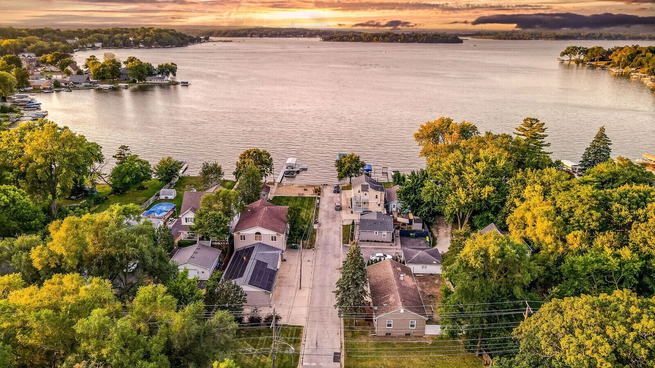 Photo of Outdoor in Fox Lake