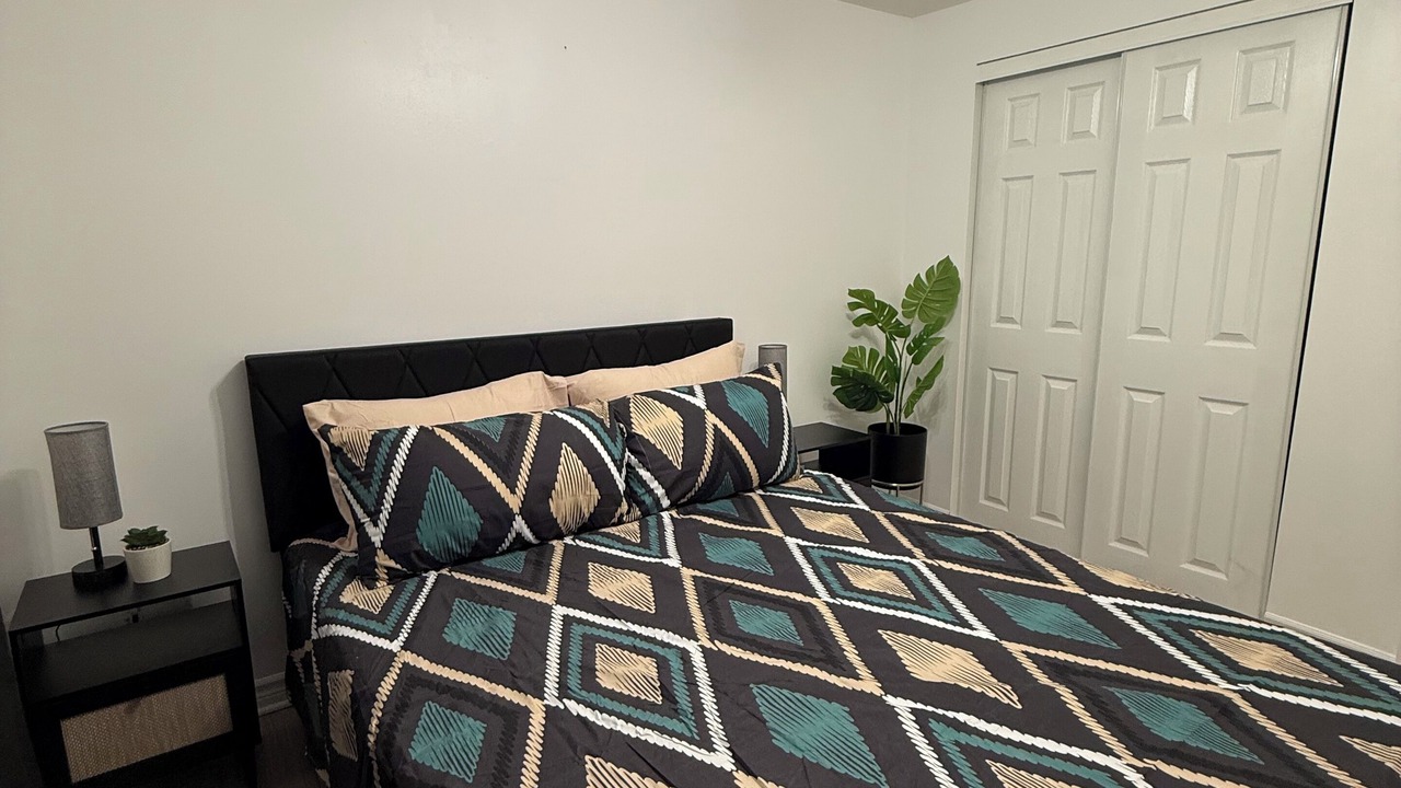 Photo of Bedroom in Repentigny