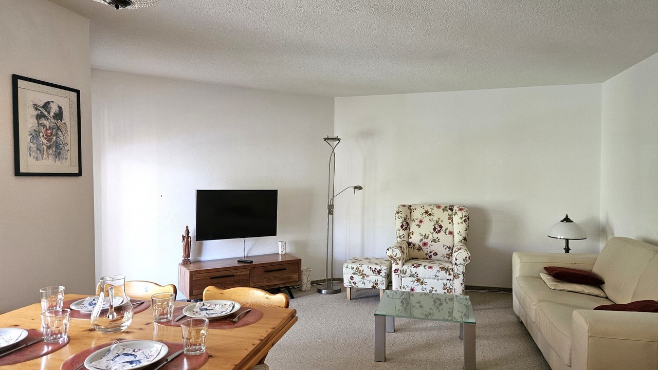 Photo of Livingroom in Salouf