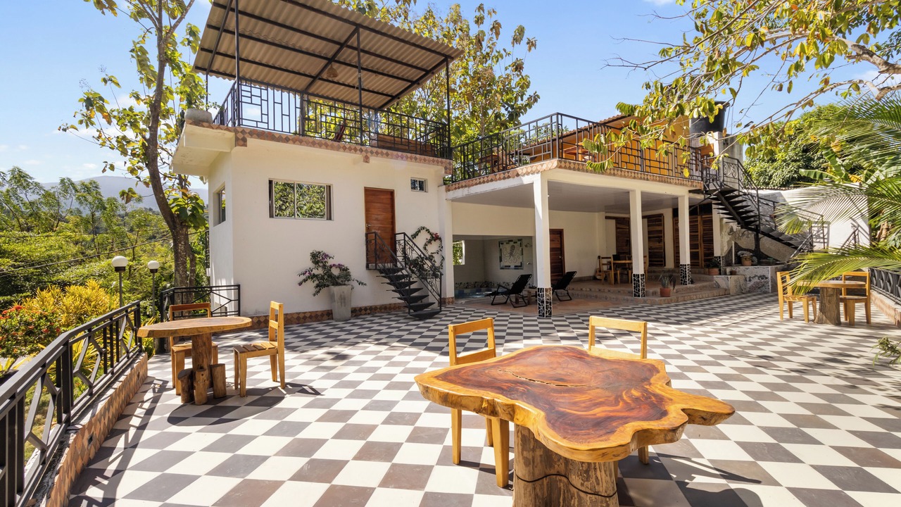Photo of Patio Balcony in Calabazo