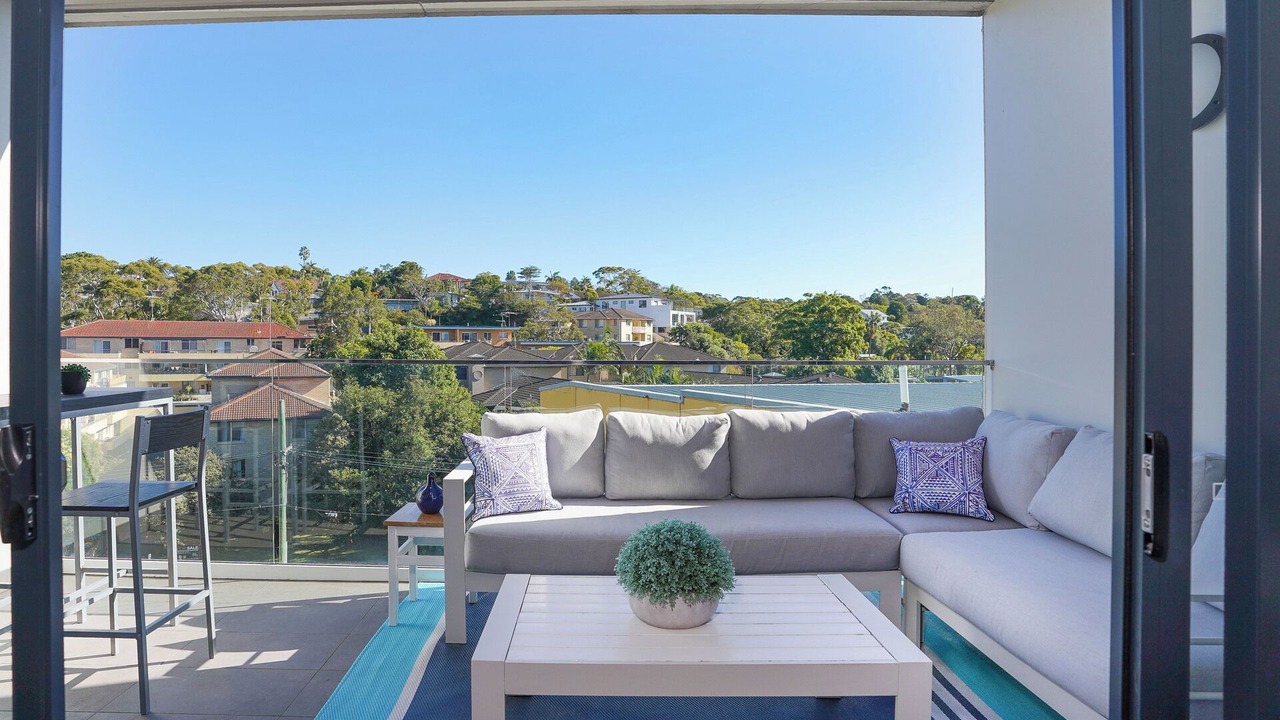 Photo of Livingroom in Dee Why