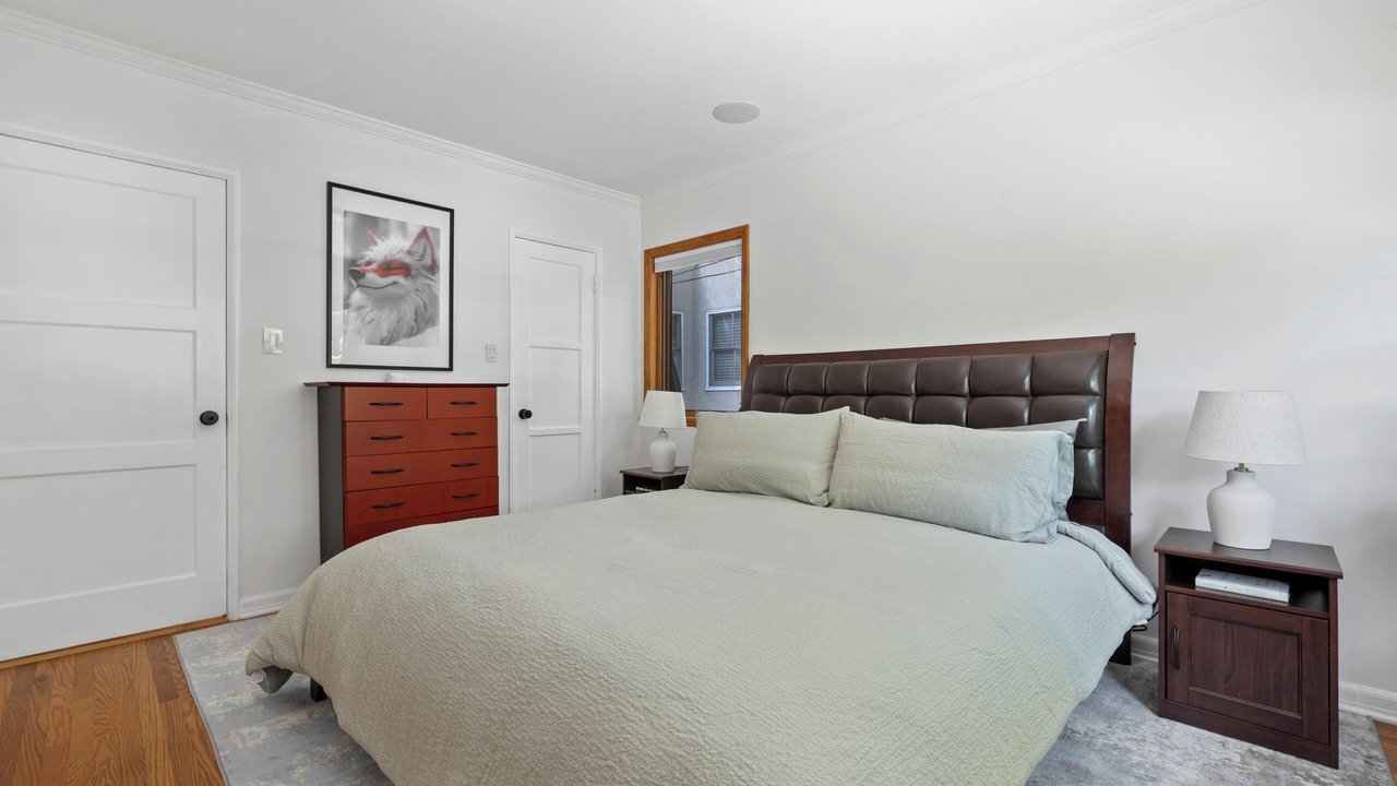 Photo of Bedroom in Glenoaks Canyon