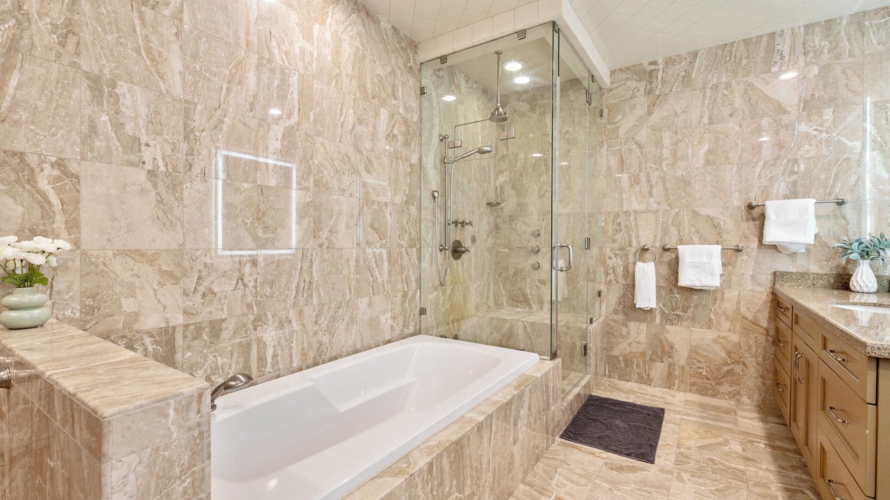 Photo of Bathroom in Glenoaks Canyon