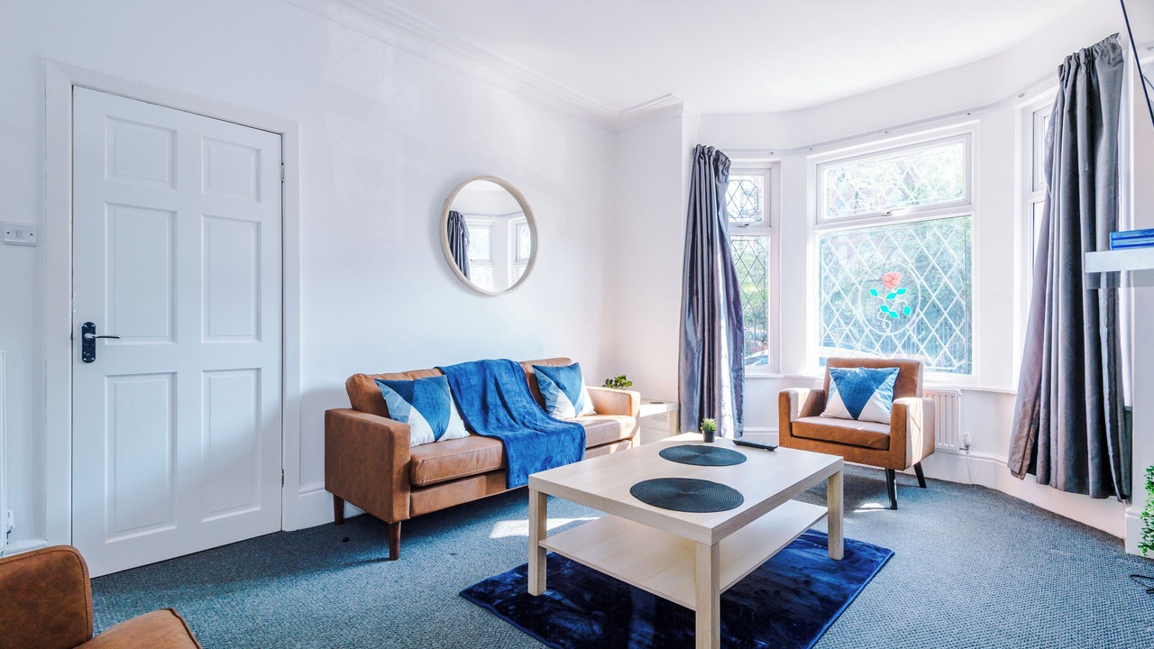 Photo of Livingroom in Chorlton-on-Medlock