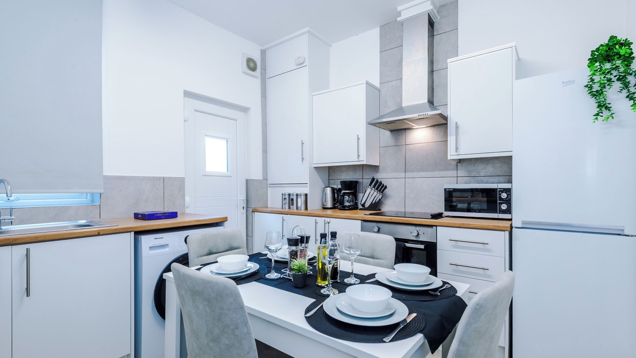 Photo of Kitchen in Chorlton-on-Medlock