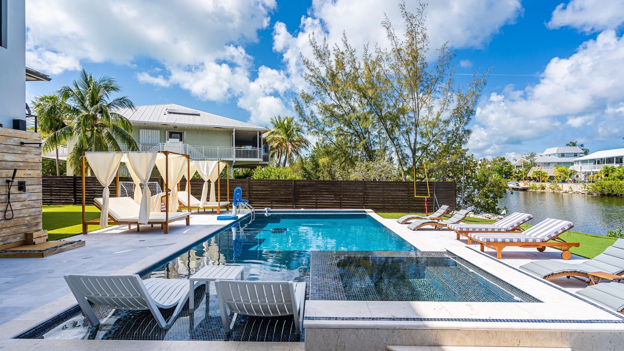 Photo of Outdoor in Buccaneer Point