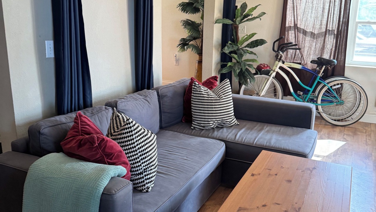 Photo of Livingroom in West End