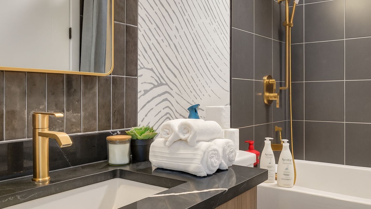 Photo of Bathroom in Currie Barracks
