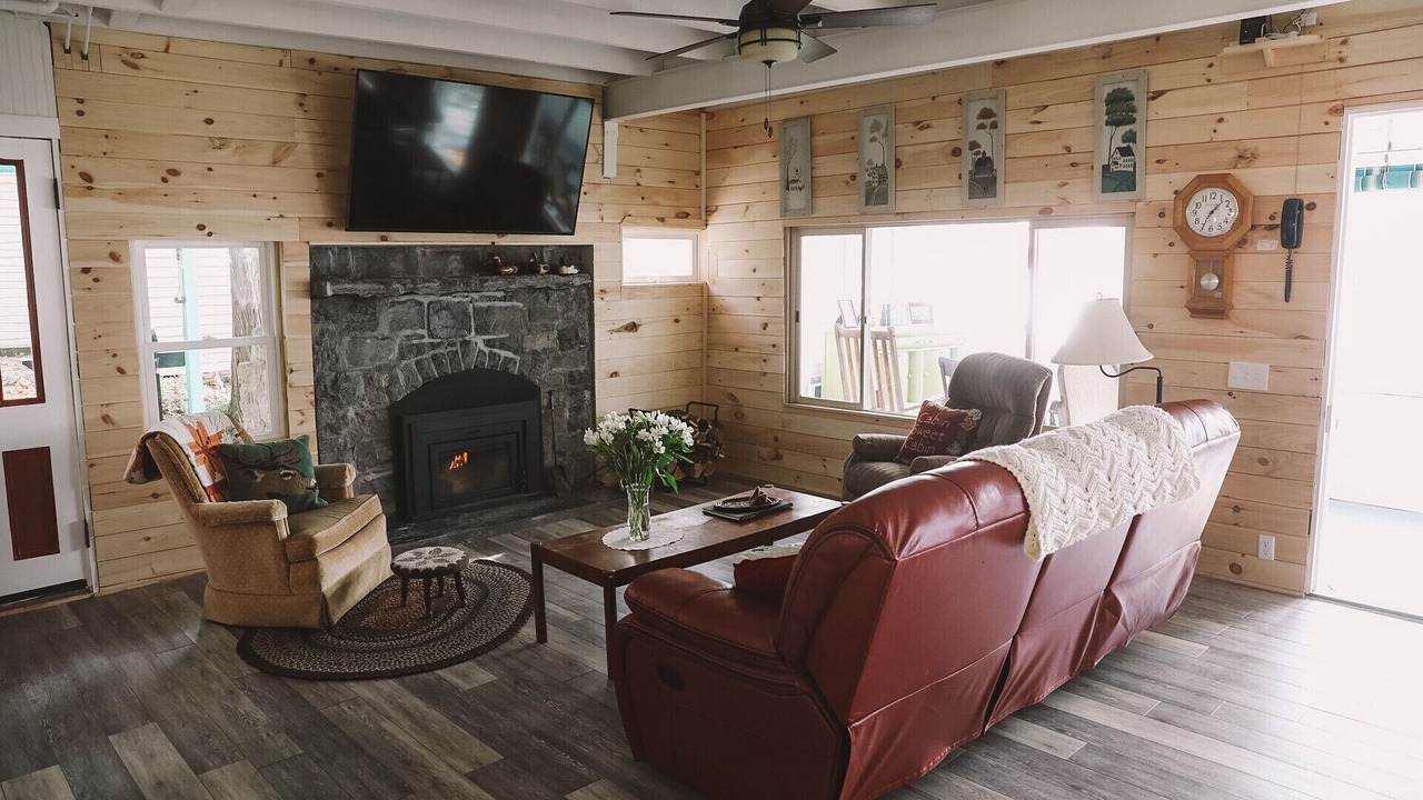 Photo of Livingroom in North Ferrisburgh