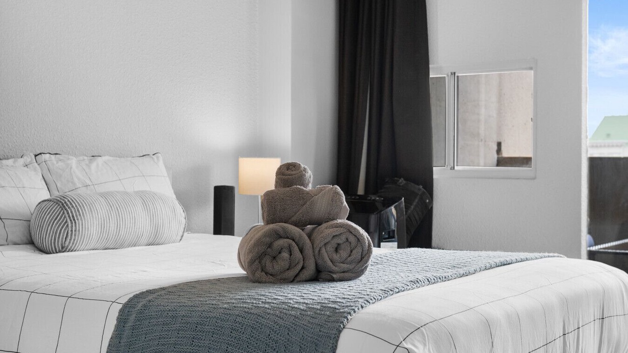 Photo of Bedroom in Downtown Calgary