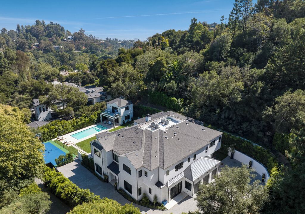Photo of Outdoor in Brentwood