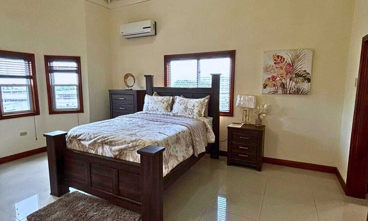 Photo of Bedroom in Beverly Hills