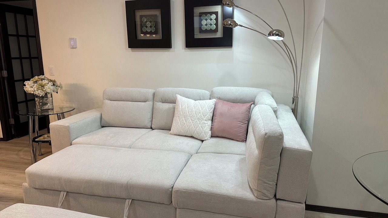Photo of Livingroom in Auburn Bay