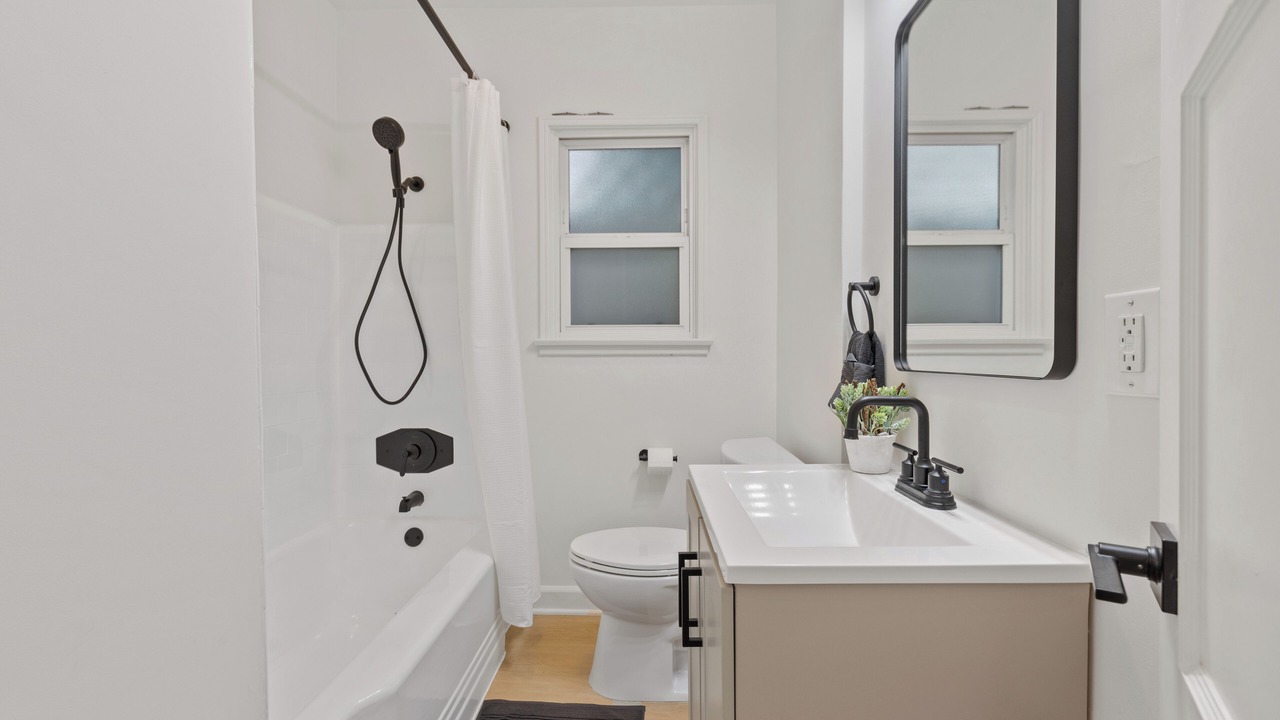 Photo of Bathroom in La Crescenta