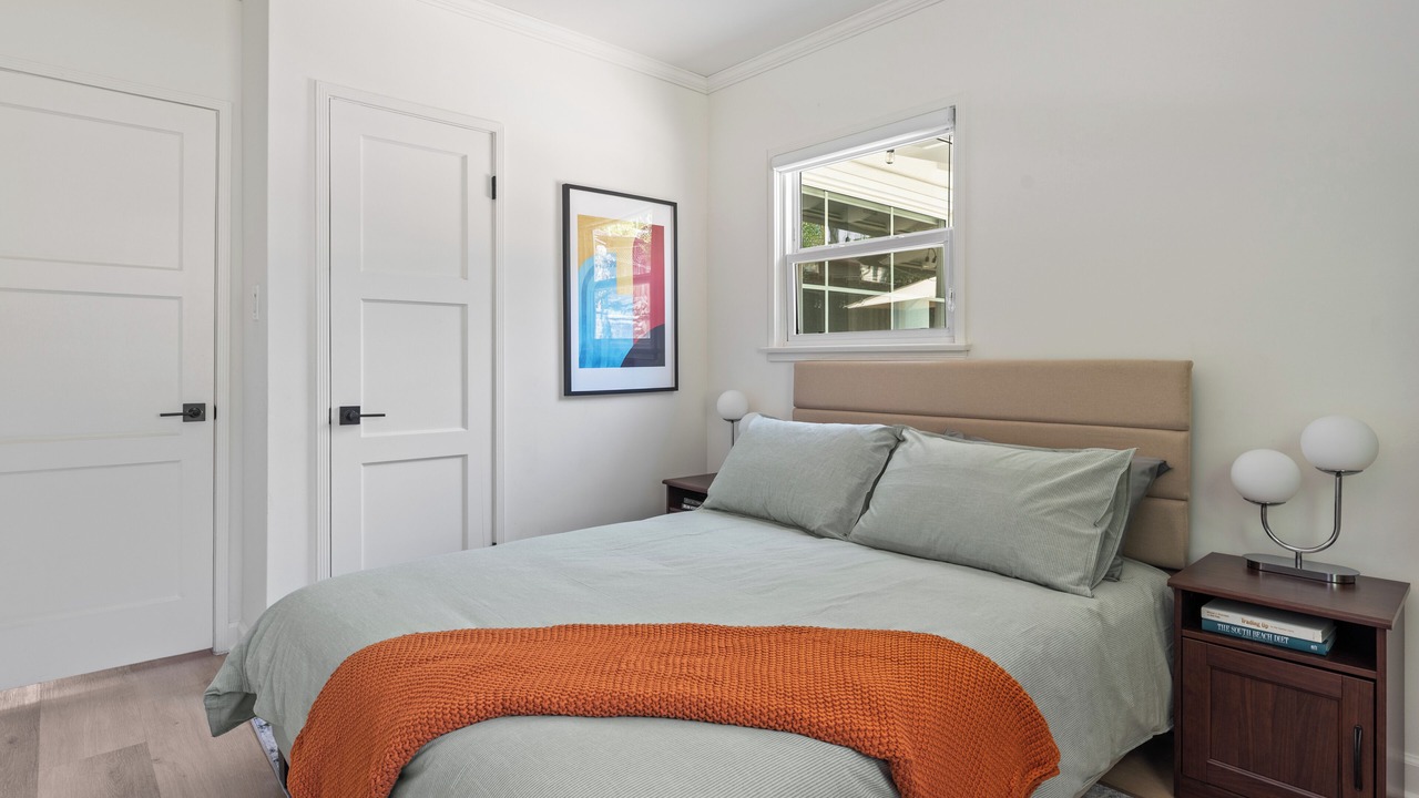 Photo of Bedroom in La Crescenta