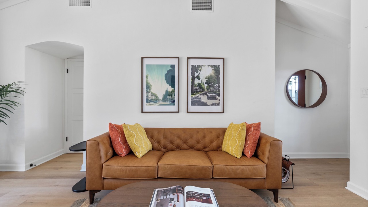 Photo of Livingroom in La Crescenta