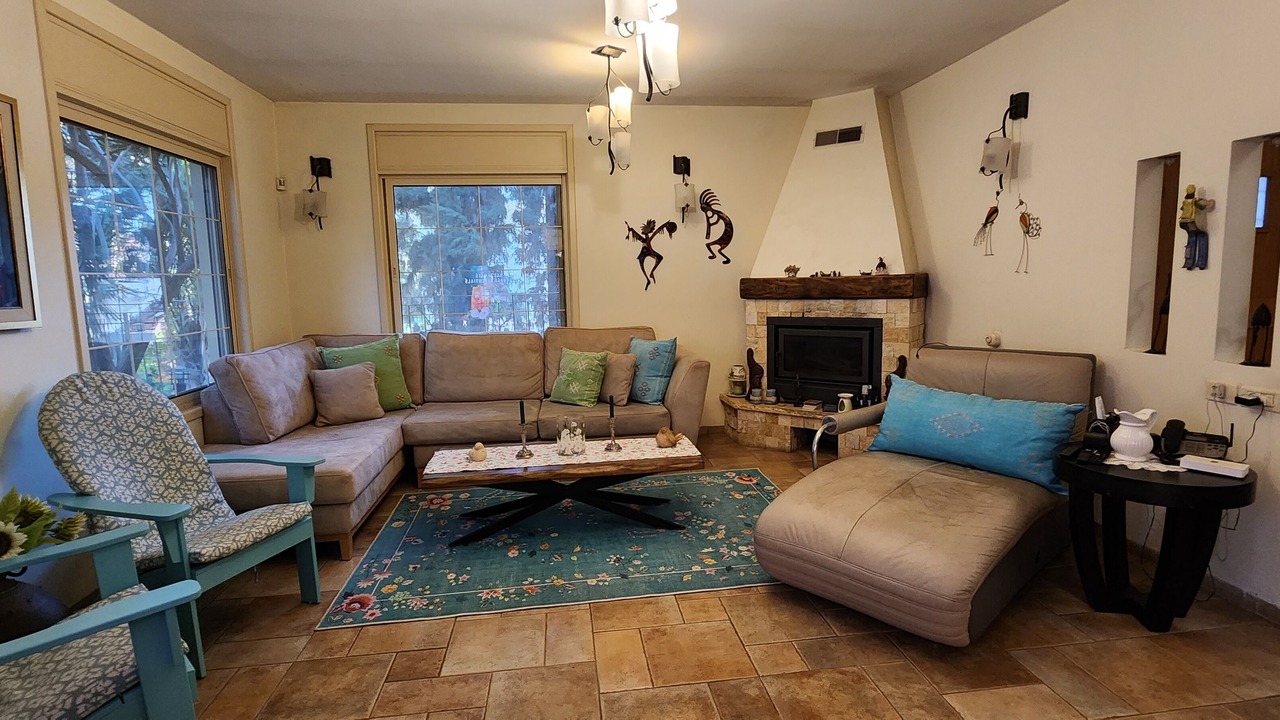 Photo of Livingroom in Lev HaSharon