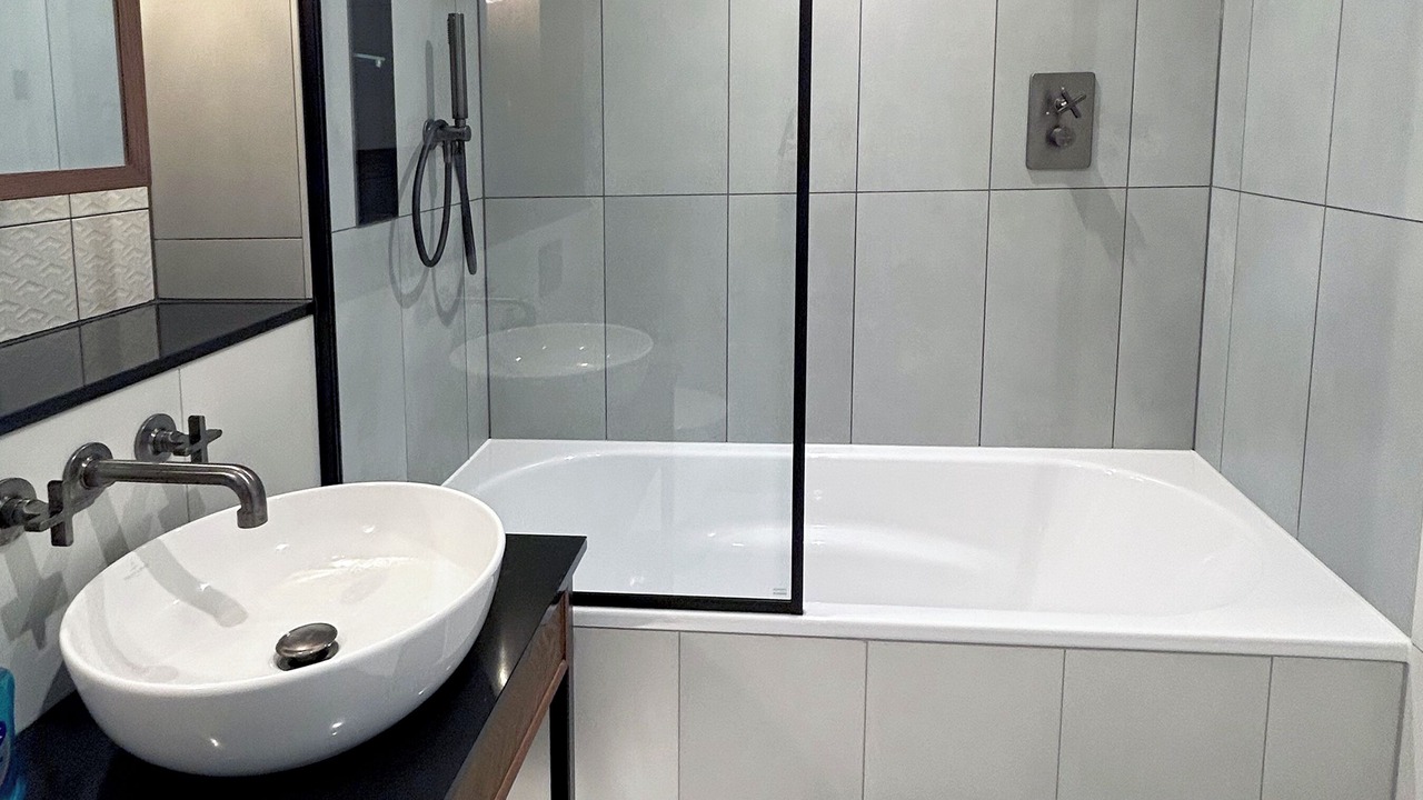 Photo of Bathroom in Tower Hill