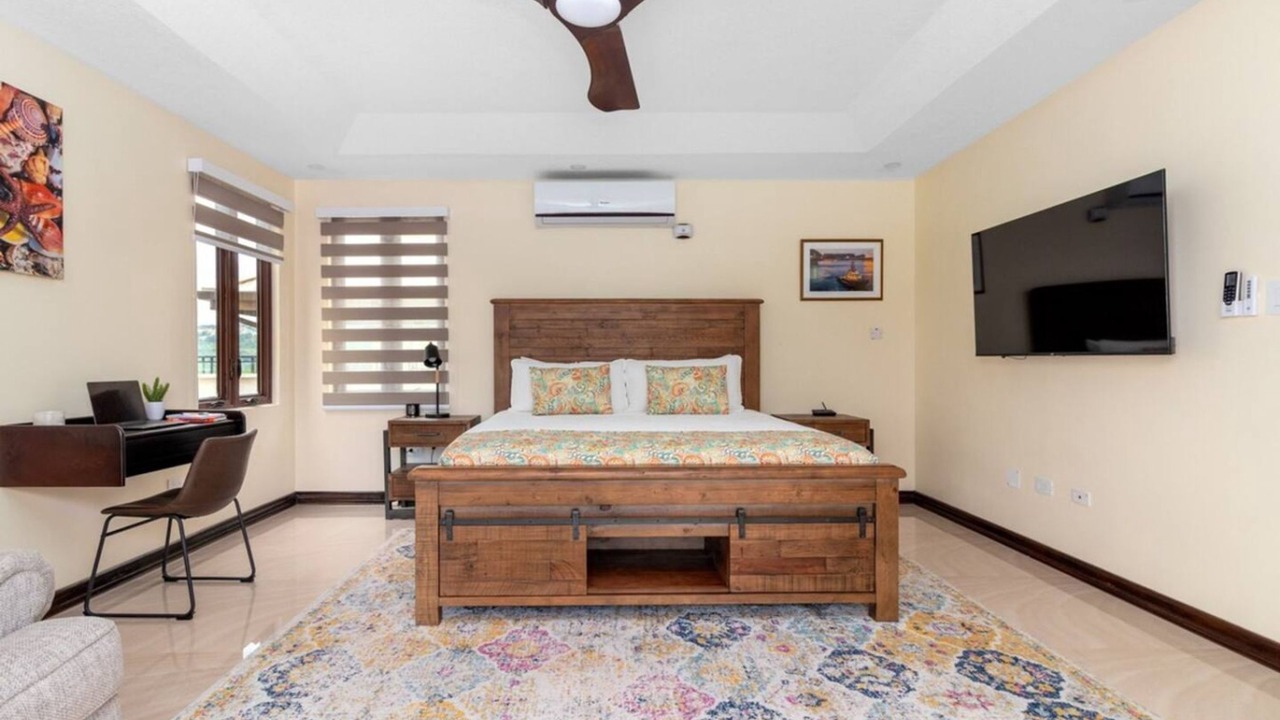 Photo of Bedroom in Tower Isle