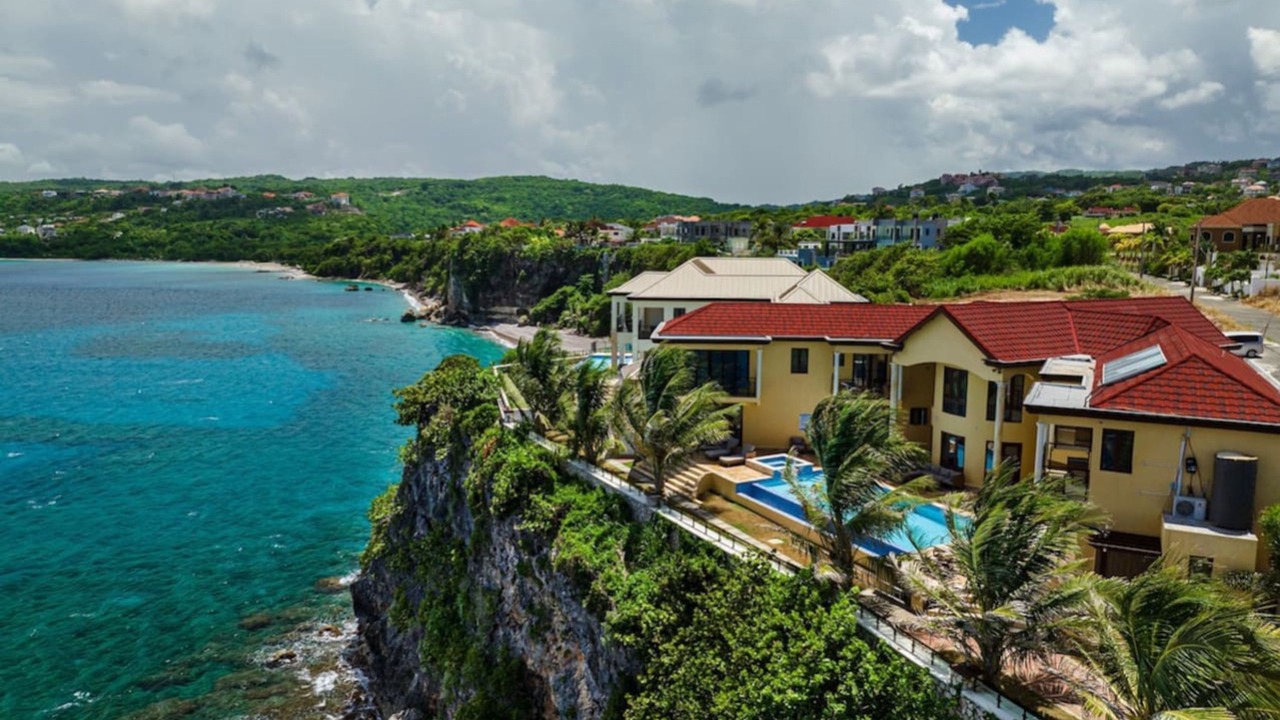 Photo of Outdoor in Tower Isle