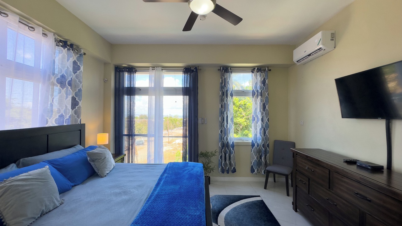 Photo of Bedroom in Saint Andrew