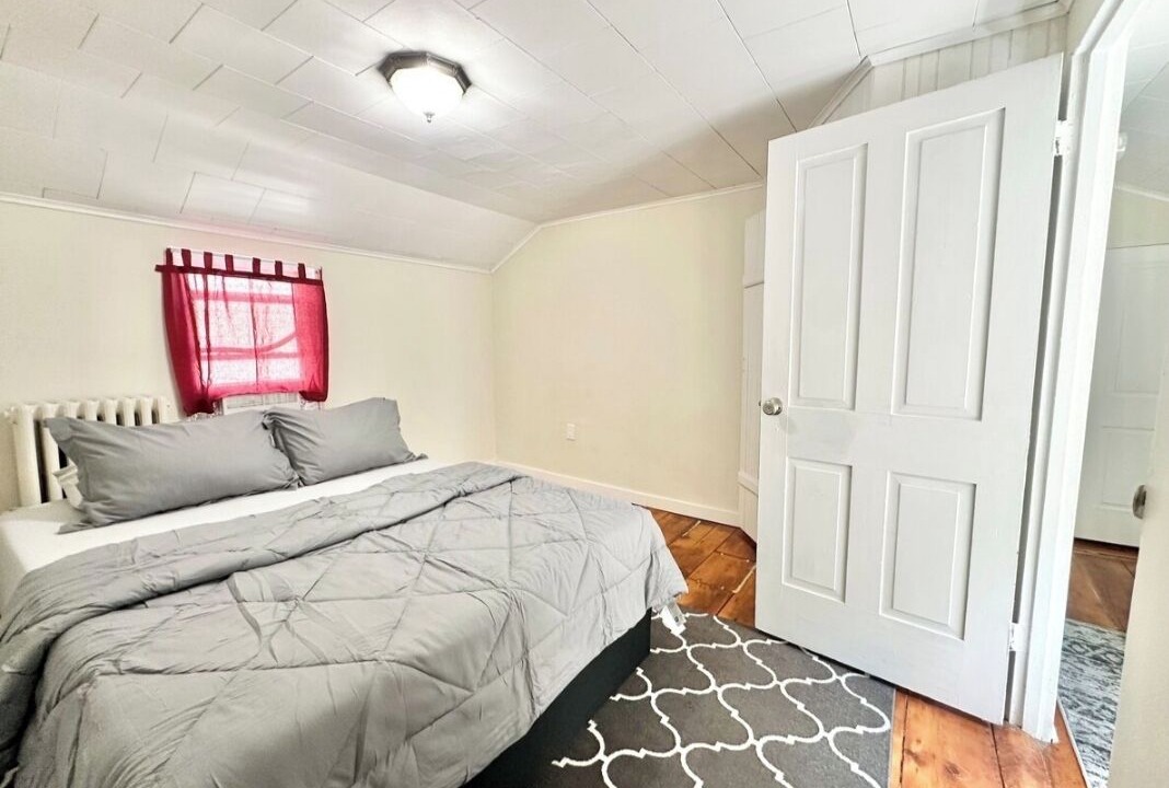 Photo of Bedroom in Danville