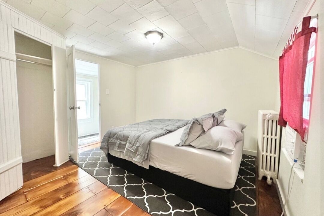 Photo of Bedroom in Danville