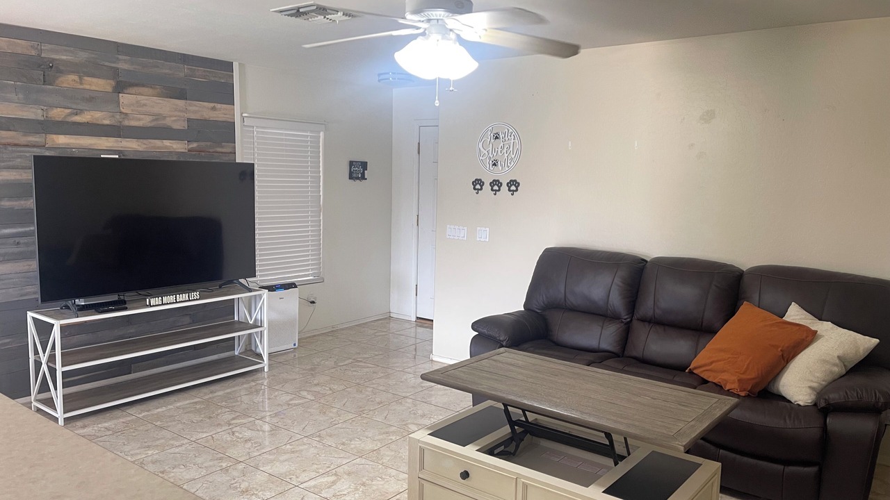 Photo of Livingroom in El Mirage