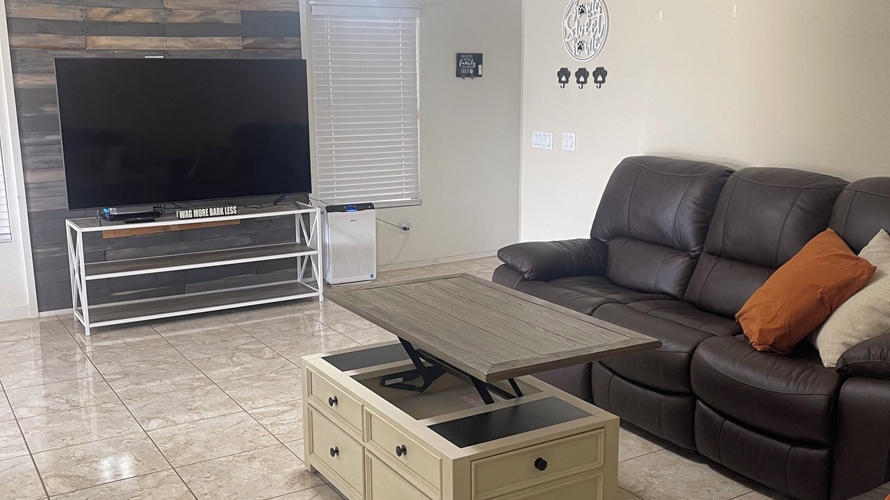 Photo of Livingroom in El Mirage