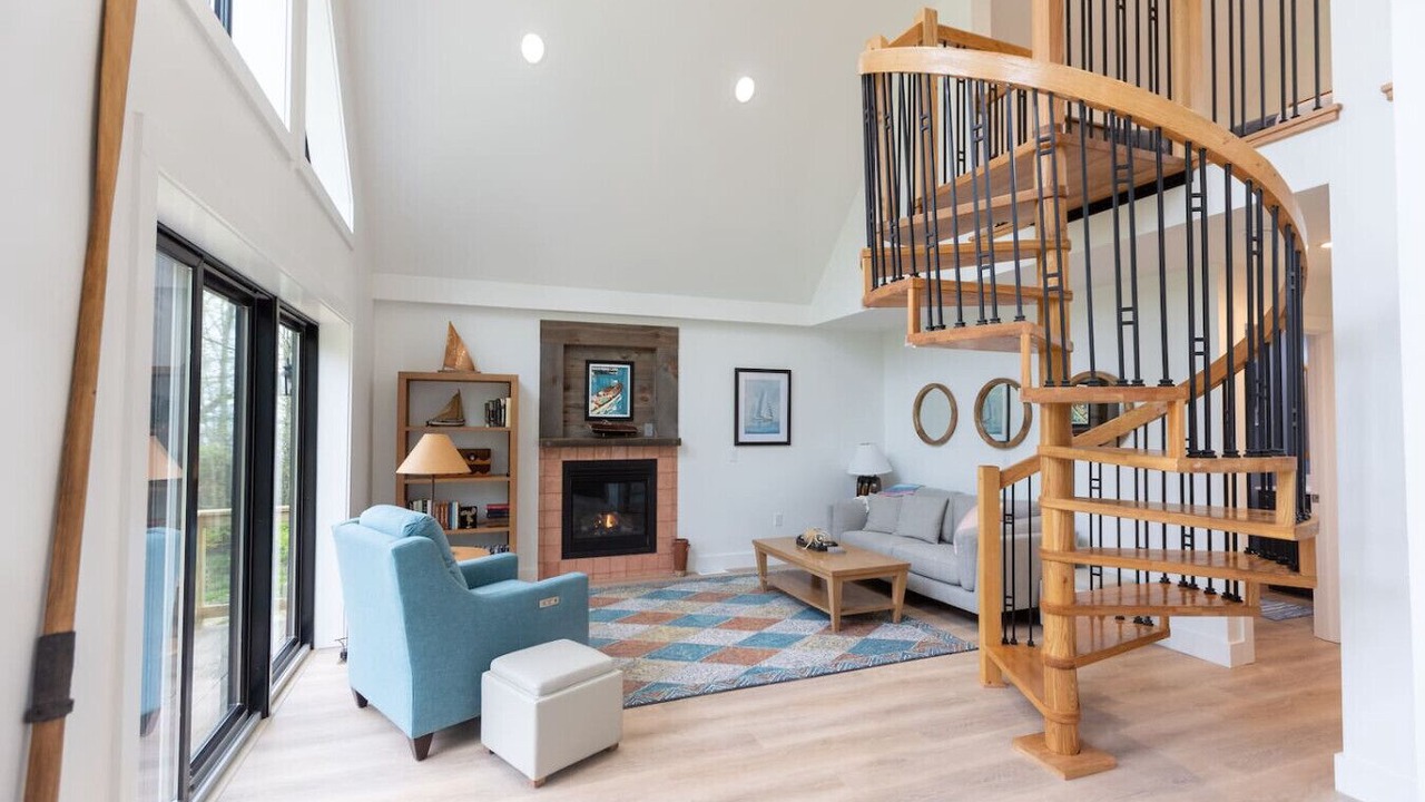 Photo of Livingroom in Mayfield