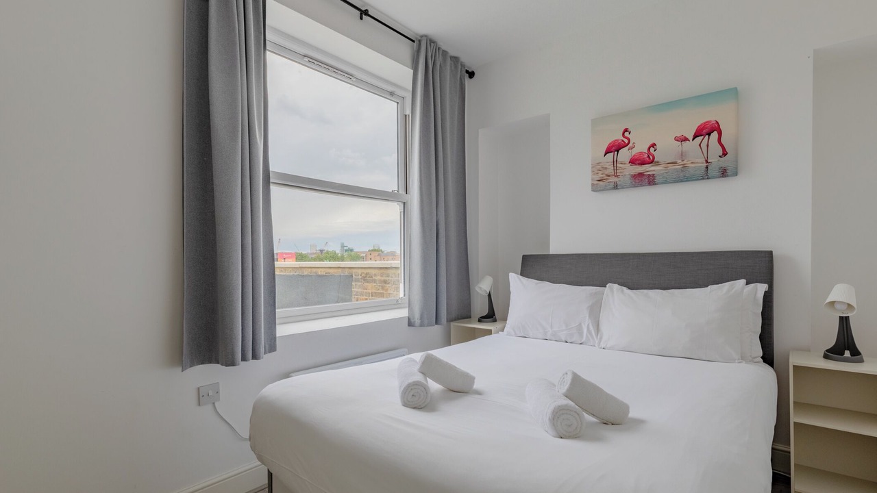 Photo of Bedroom in Wapping