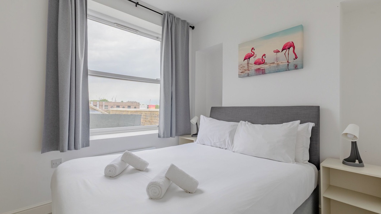 Photo of Bedroom in Wapping