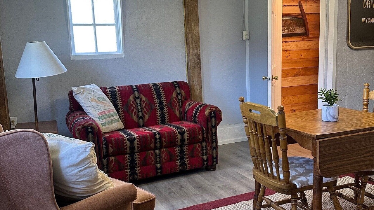 Photo of Livingroom in Custer