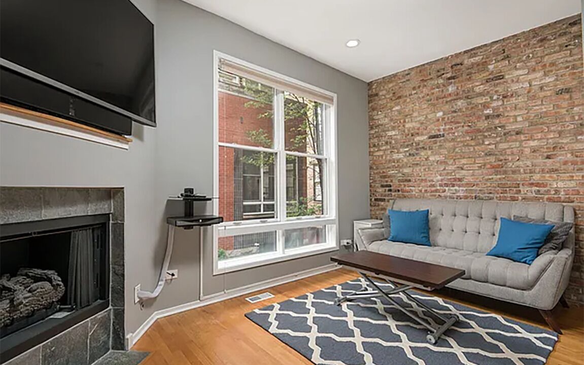 Photo of Livingroom in Wicker Park