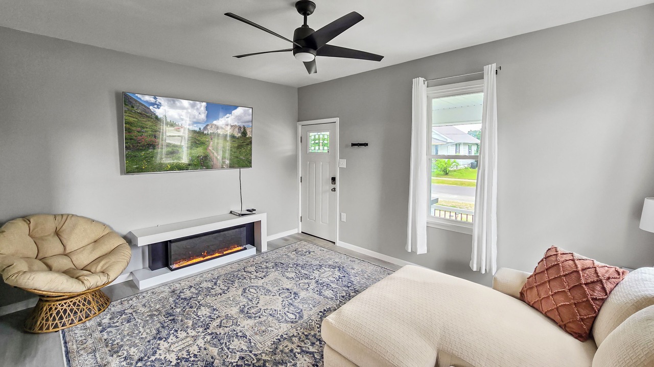 Photo of Livingroom in Caseyville