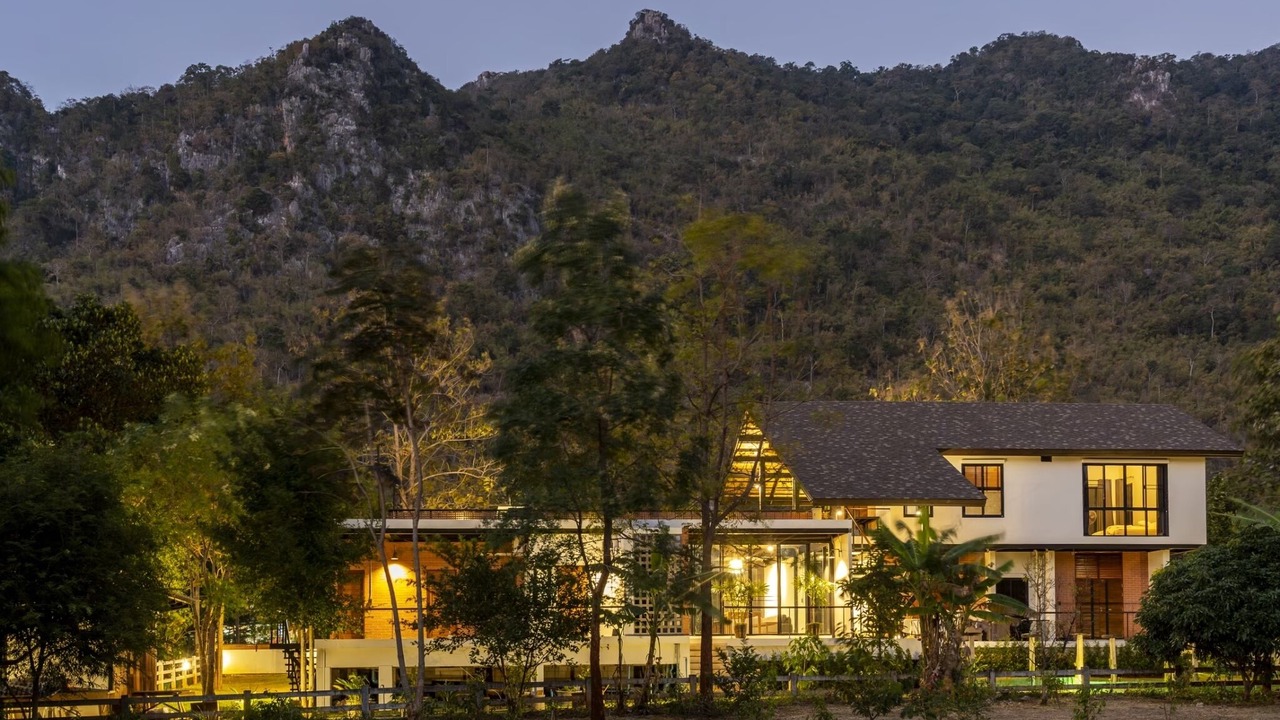 Photo of Outdoor in Phaya Yen