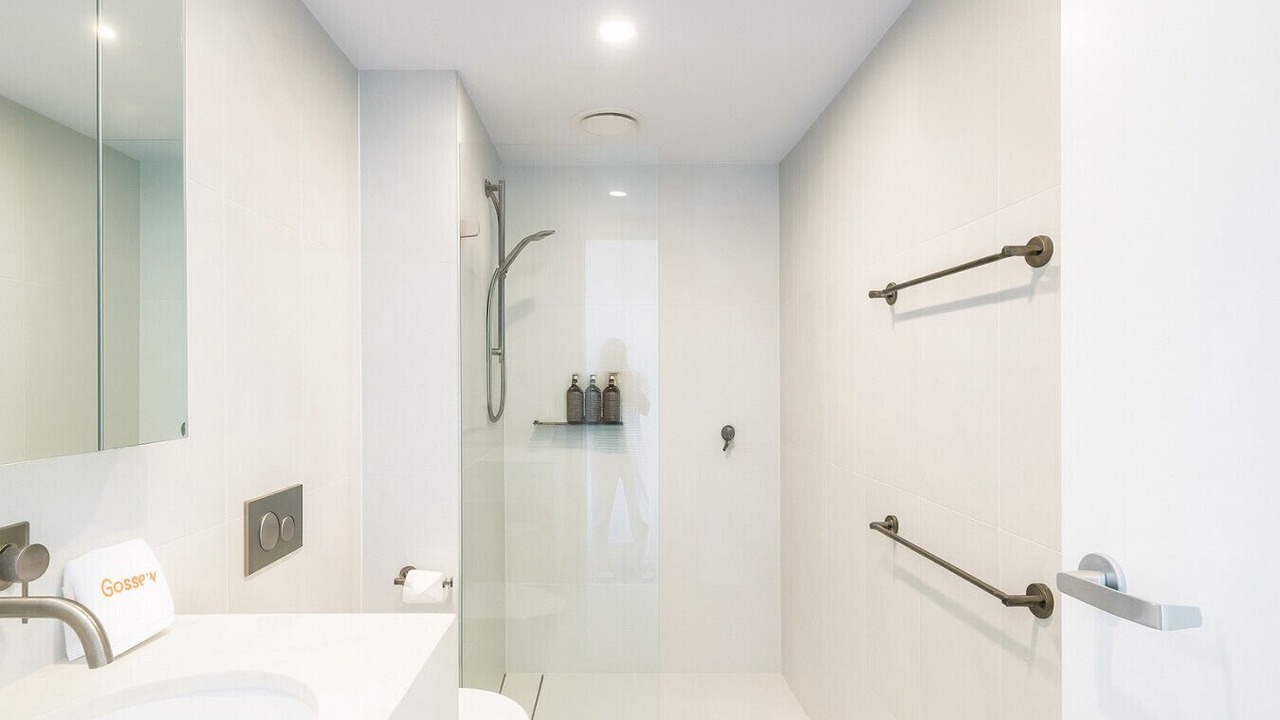 Photo of Bathroom in Reid