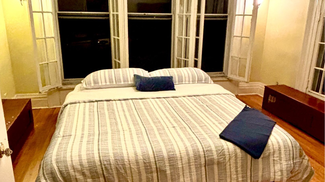 Photo of Bedroom in Troy
