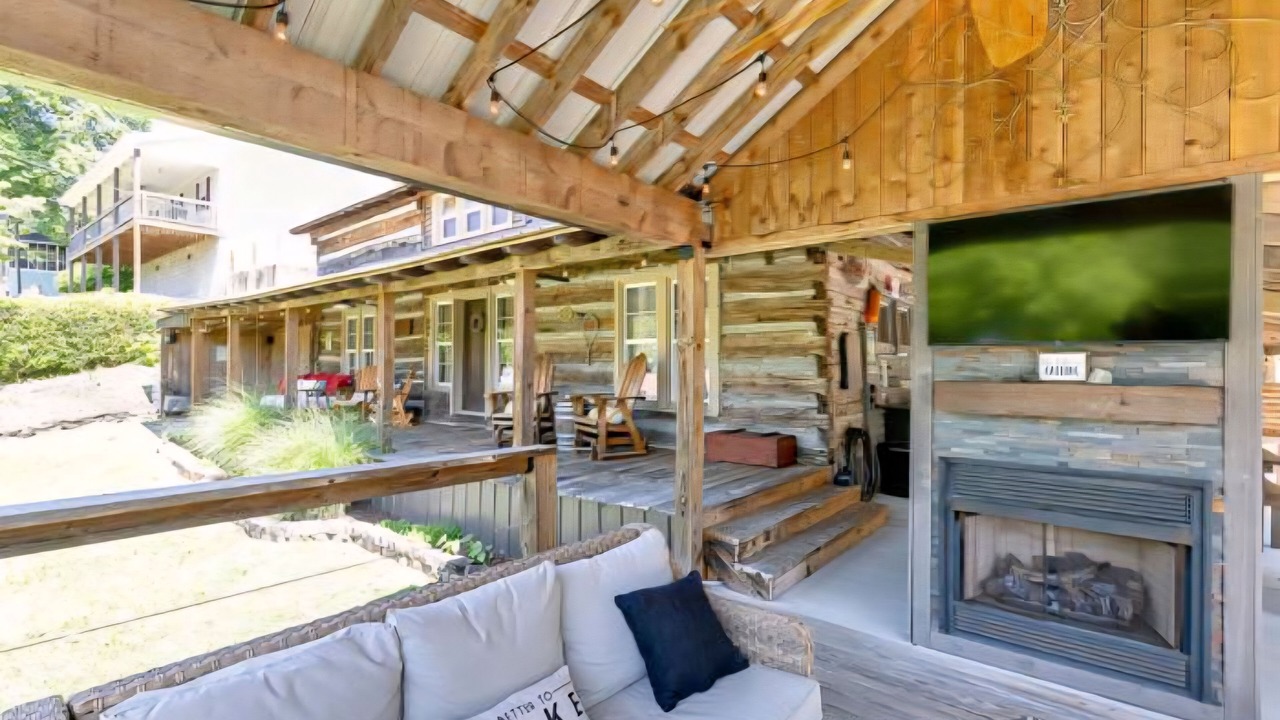 Photo of Patio Balcony in Lynchburg