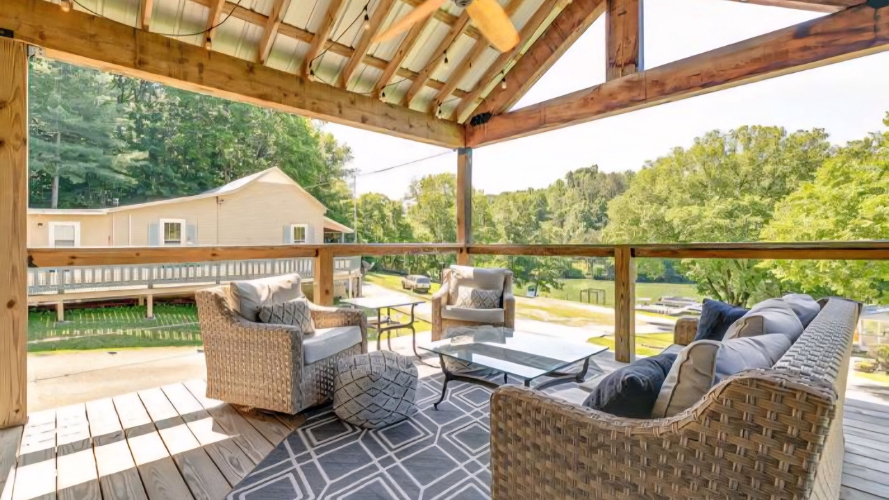 Photo of Patio Balcony in Lynchburg