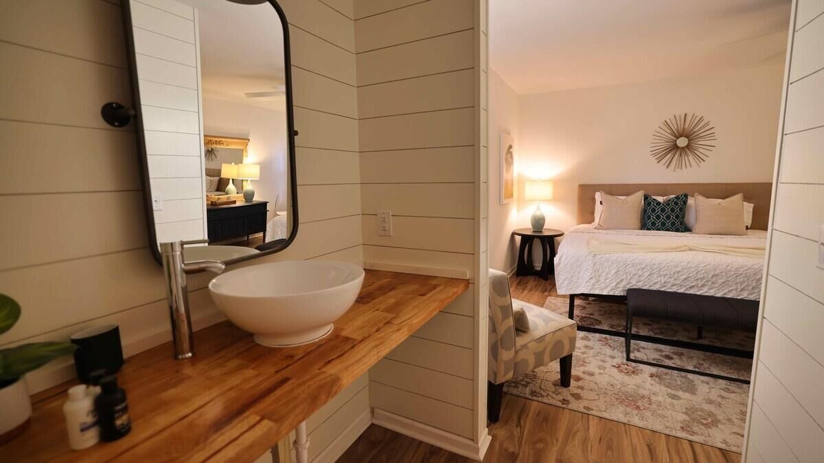Photo of Bedroom in Ladson