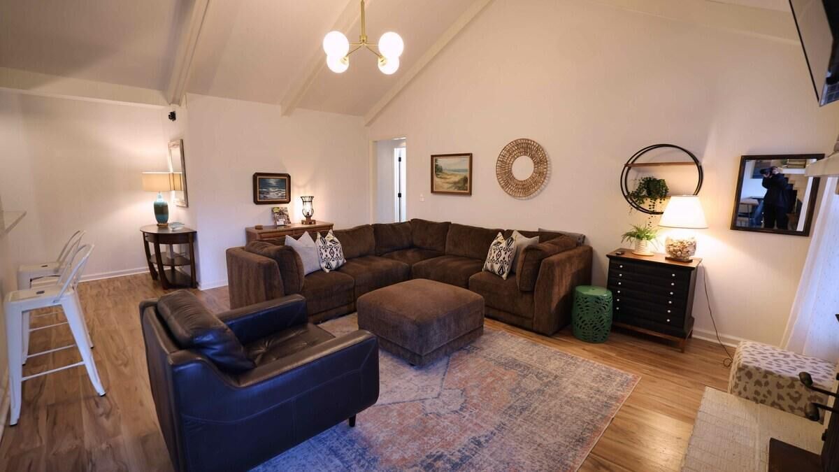 Photo of Livingroom in Ladson