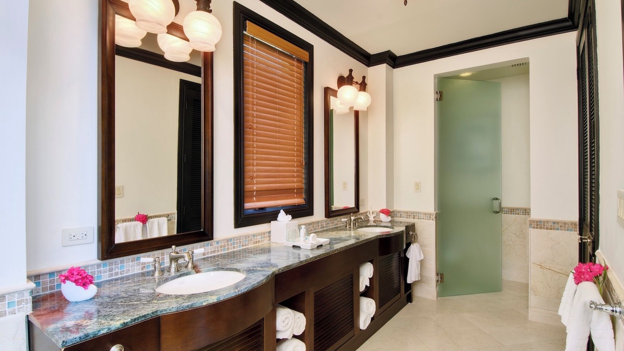 Photo of Bathroom in Scrub Island